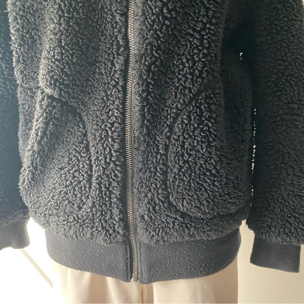 Aritzia Wilfred Free Teddy Sherpa Jacket Black XS | Cozy Zip Up Fleece Oversized - Picture 12 of 15